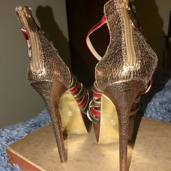 Women's high heels - Picture 3 of 6